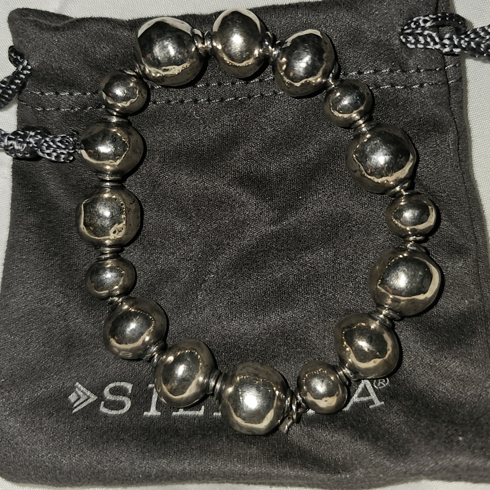 Silpada Oxidized .925 Sterling Silver Stretch Bracelet